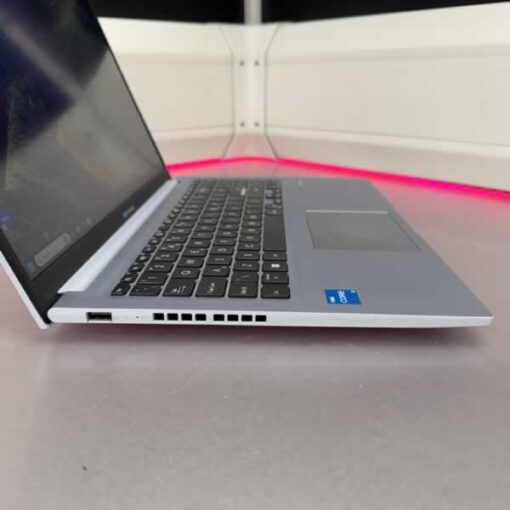 Refurb Asus Vivobook i3 - Image 2